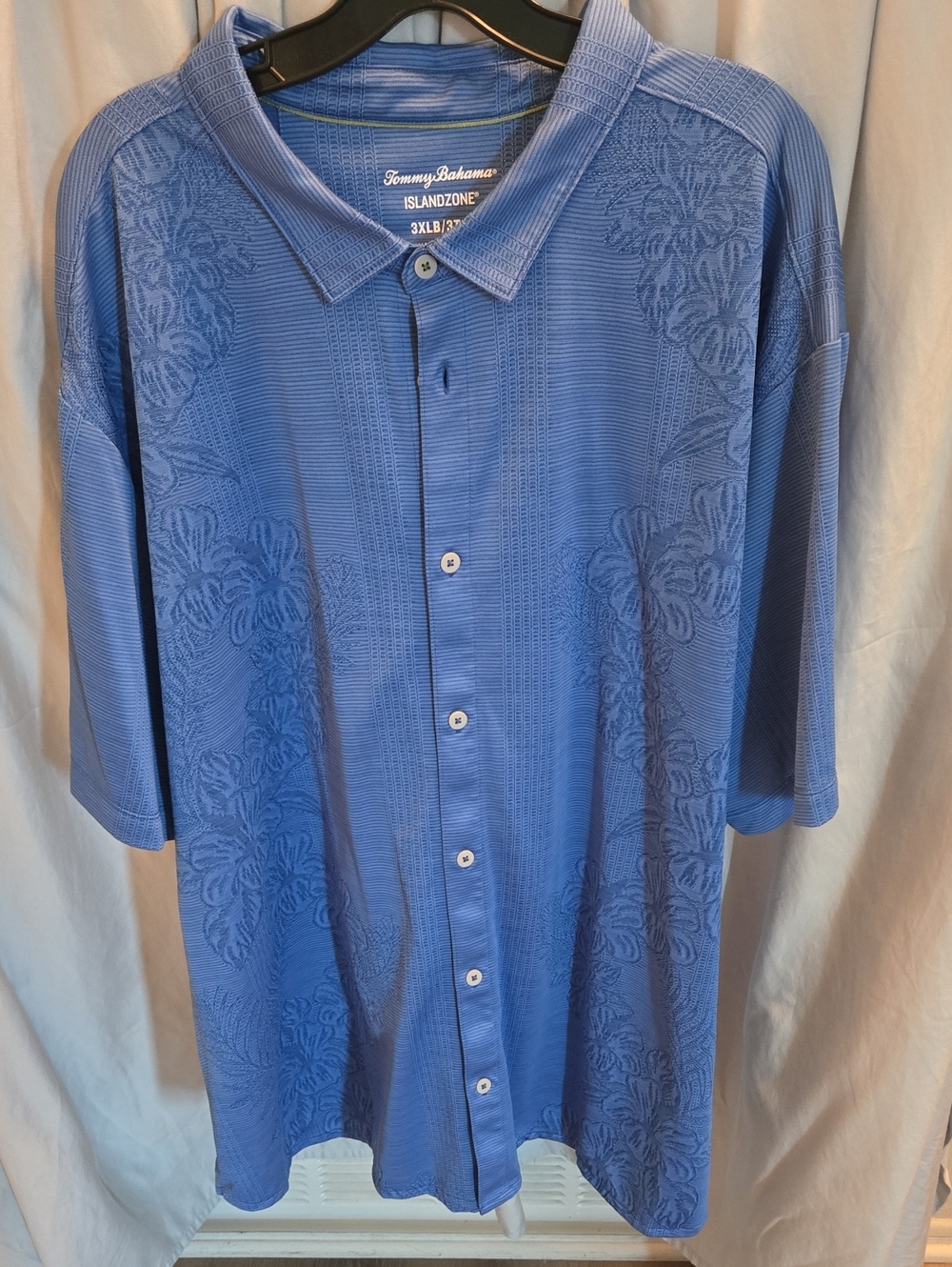 Tommy Bahama Blue Short-Sleeve Button-Up Shirt with Floral Jacquard